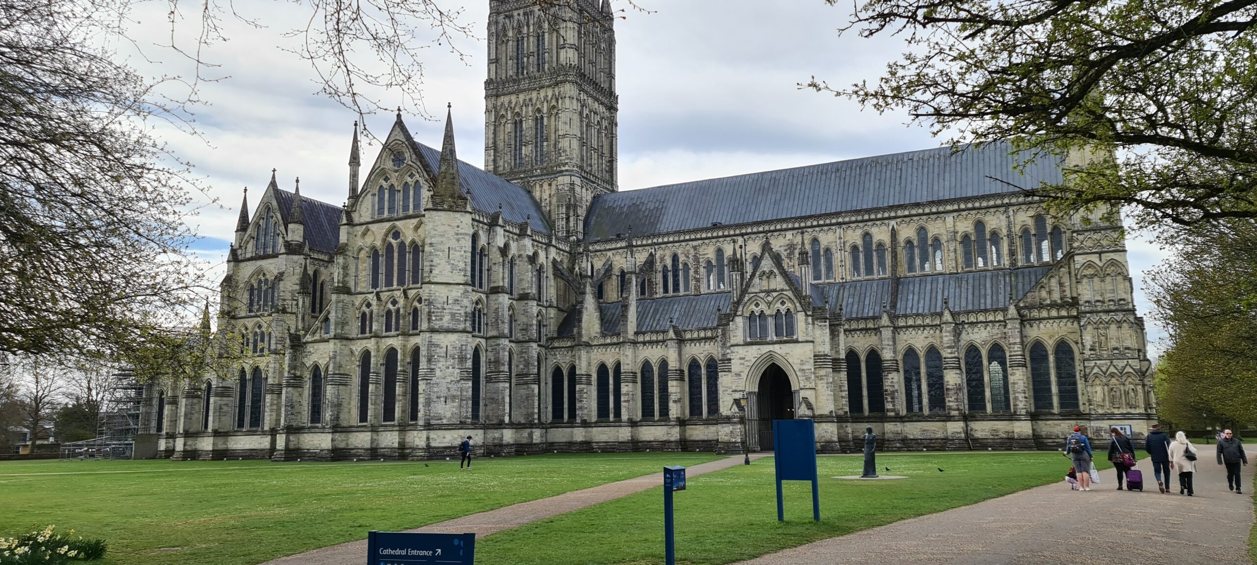 Heute habe ich die Kathedrale von Salisbury besucht...